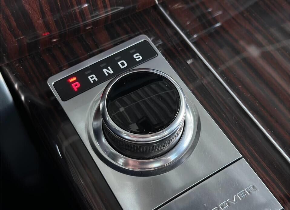 Land Rover Range Rover Long 3.0d AT (248 л.с.) 4WD