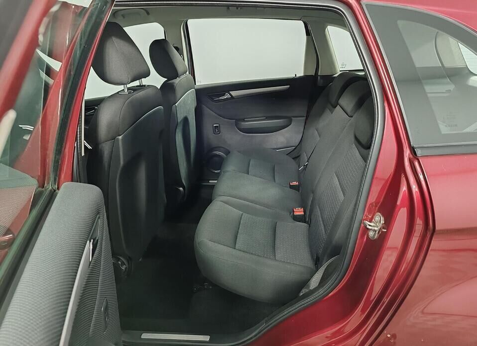 Mercedes-Benz B-Класс, I (W245) Рестайлинг 200 2.0 CVT (136 л.с.)
