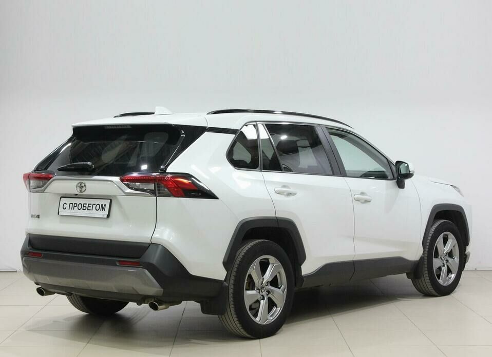 Toyota RAV4 2.0 CVT (149 л.с.)