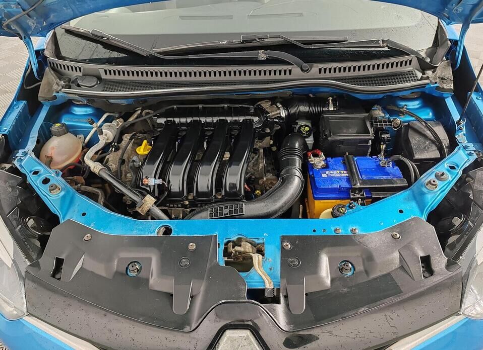 Renault Kaptur, I 2.0 AT (143 л.с.) 4WD