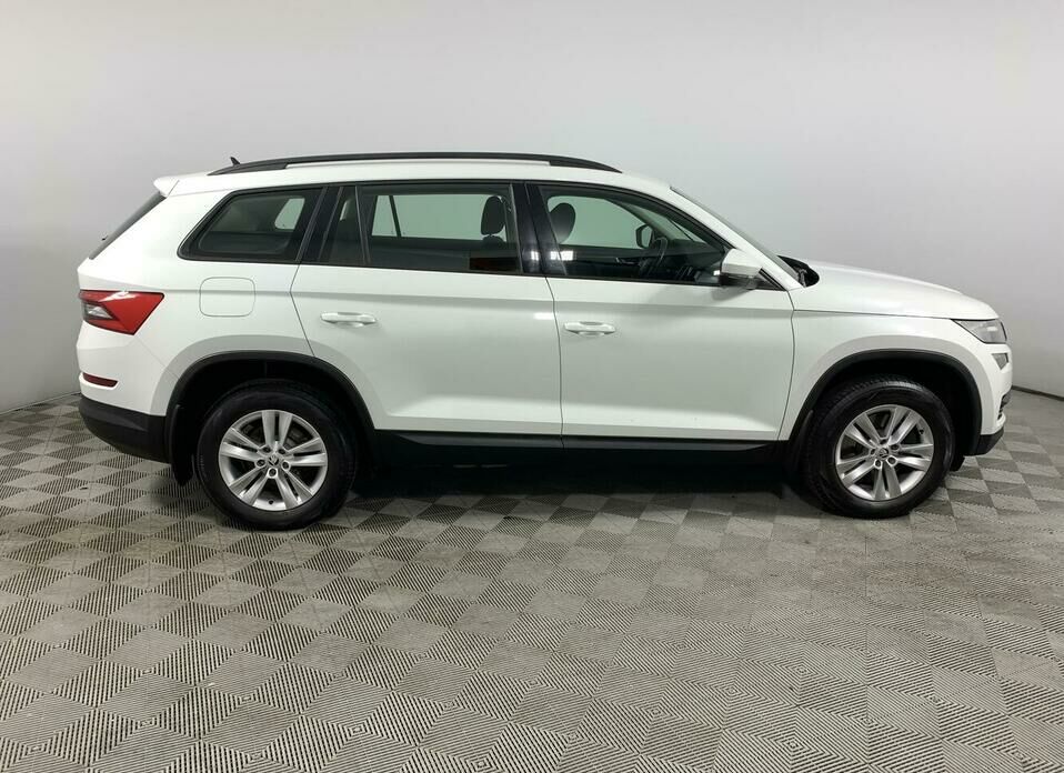 Skoda Kodiaq 2.0 AMT (180 л.с.) 4WD