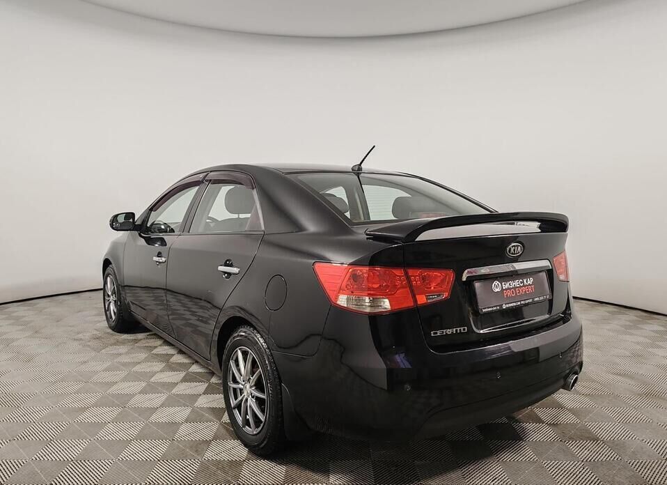 Kia Cerato, II 6-speed 1.6 AT (126 л.с.)