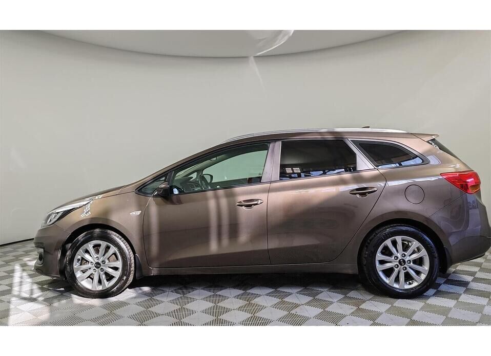 Kia Ceed 1.6 AT (130 л.с.)
