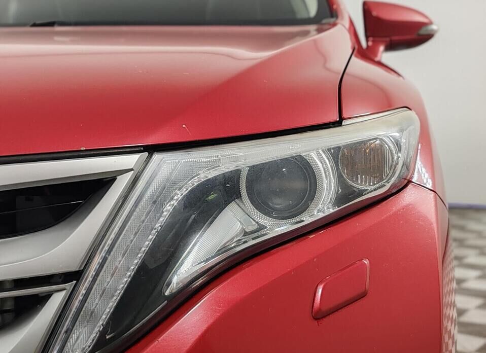 Toyota Venza, I Рестайлинг 2.7 AT (185 л.с.) 4WD