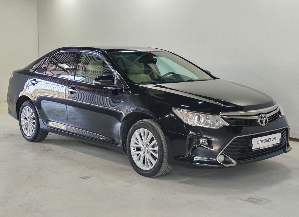 Toyota Camry 2.5 AT (181 л.с.)
