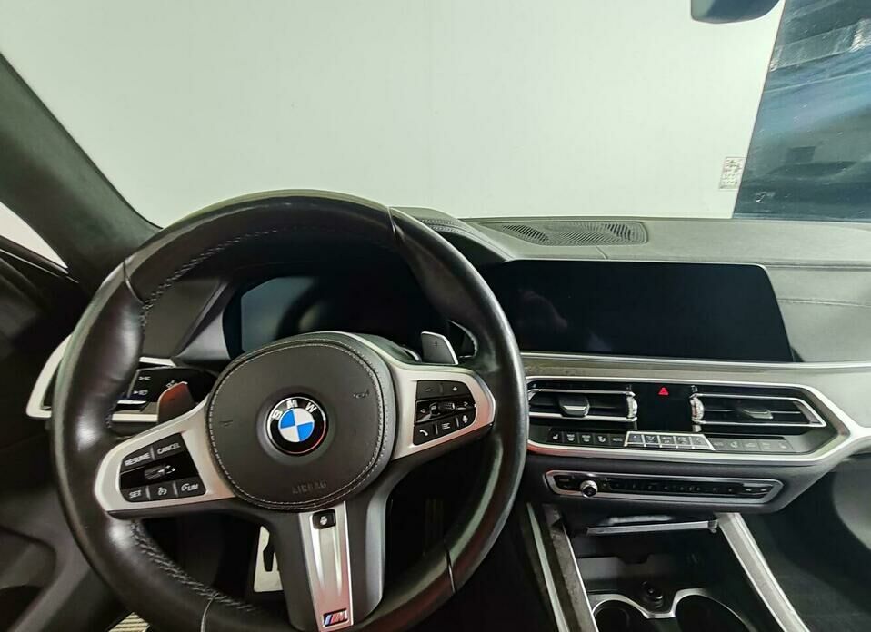 BMW X7 40i 3.0 AT (340 л.с.) 4WD