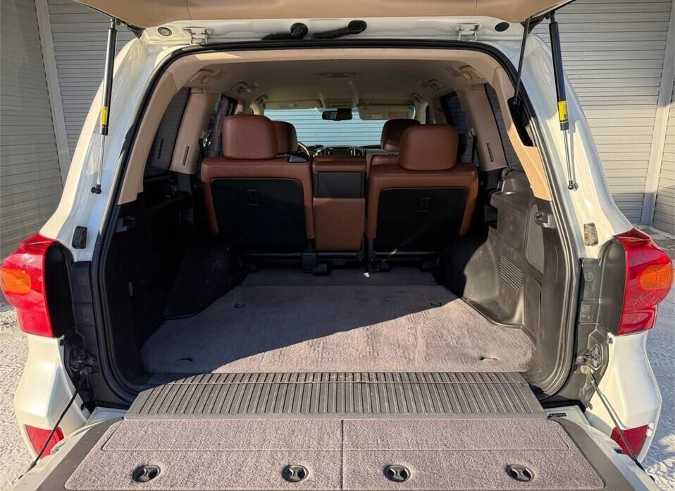 Toyota Land Cruiser, 200 Series Рестайлинг 1 4.5d AT (235 л.с.) 4WD