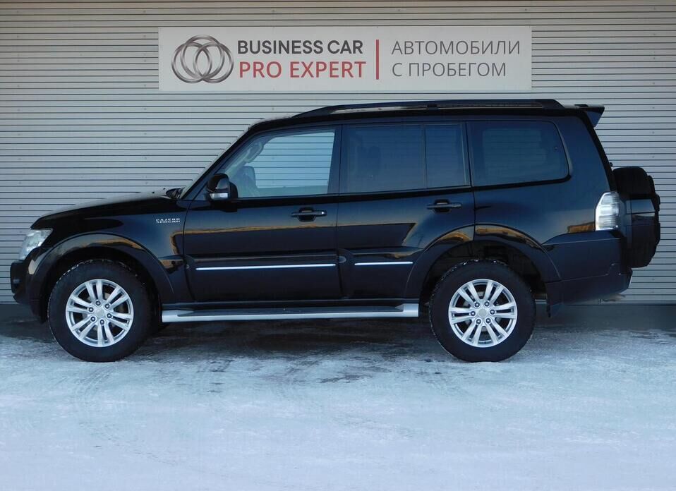 Mitsubishi Pajero, IV Рестайлинг 1 3.0 AT (178 л.с.) 4WD