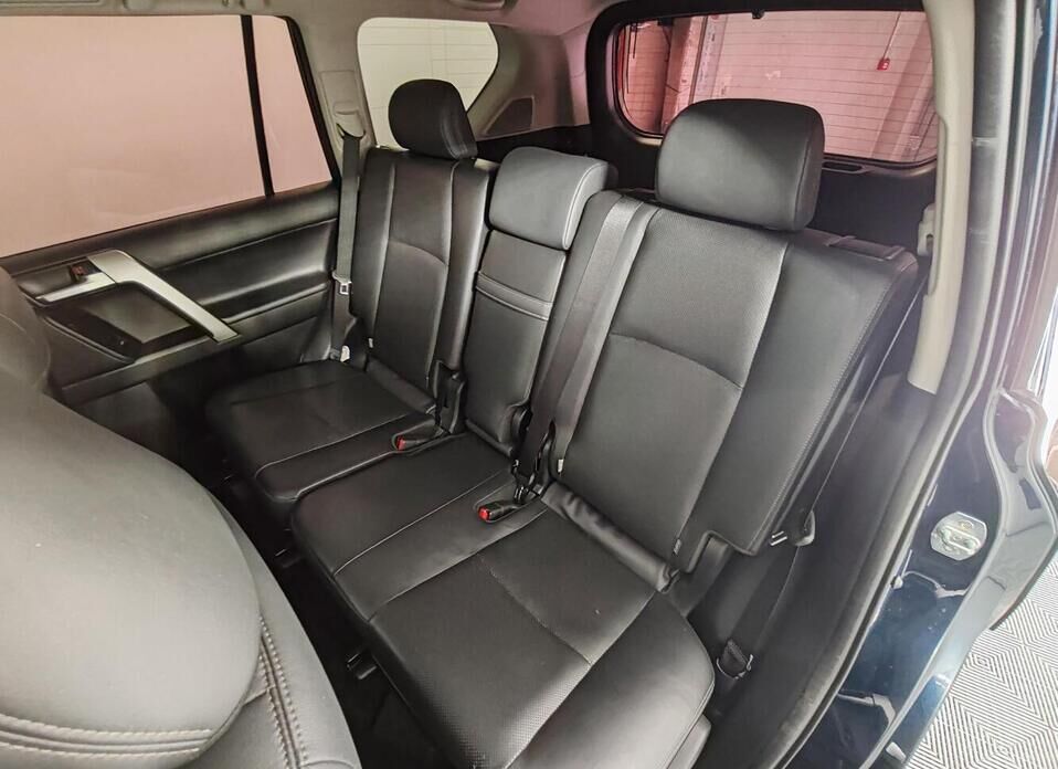Toyota Land Cruiser Prado 2.8d AT (177 л.с.) 4WD