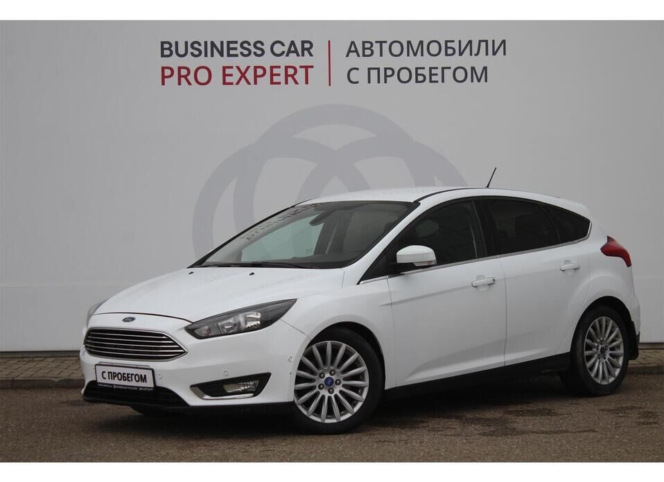 Ford Focus ST, III Рестайлинг 2.0 MT (250 л.с.)