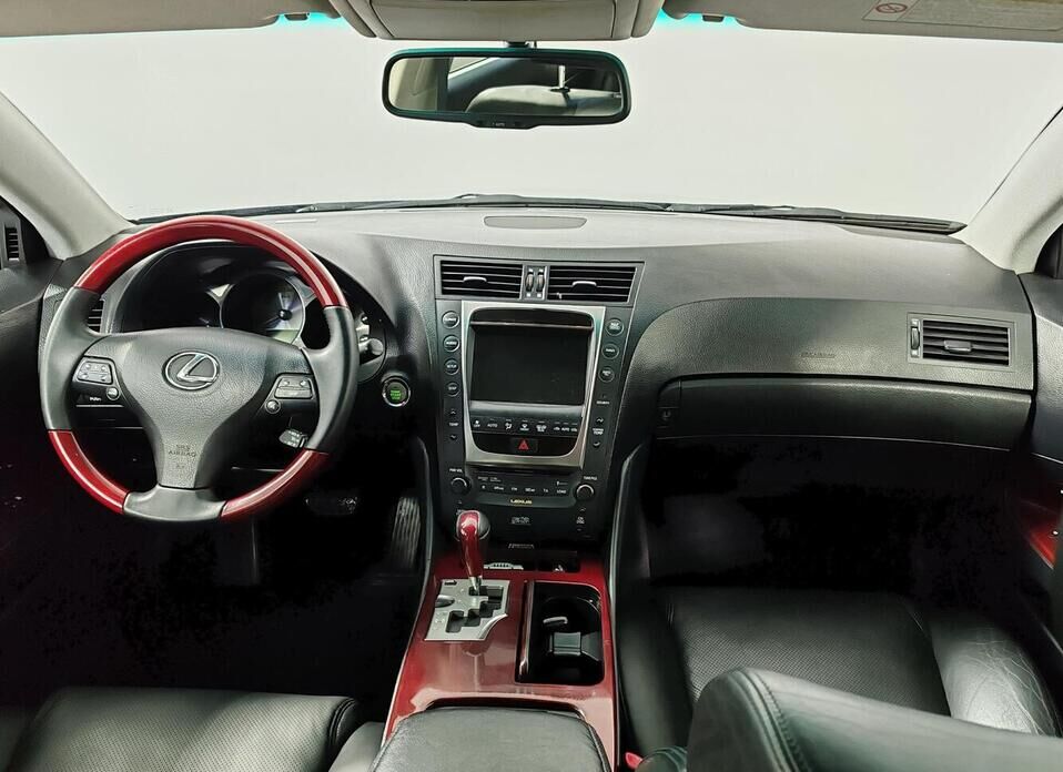 Lexus GS, III Рестайлинг 300 3.0 AT (249 л.с.)