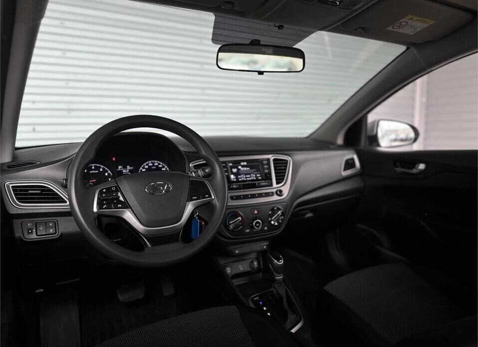 Hyundai Solaris 1.6 AT (123 л.с.)