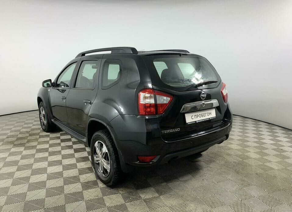 Nissan Terrano 2.0 AT (135 л.с.)