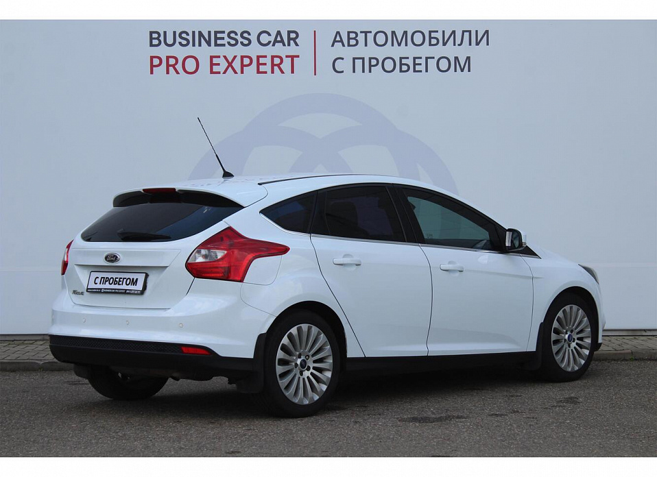 Ford Focus, III 1.6 AMT (125 л.с.)