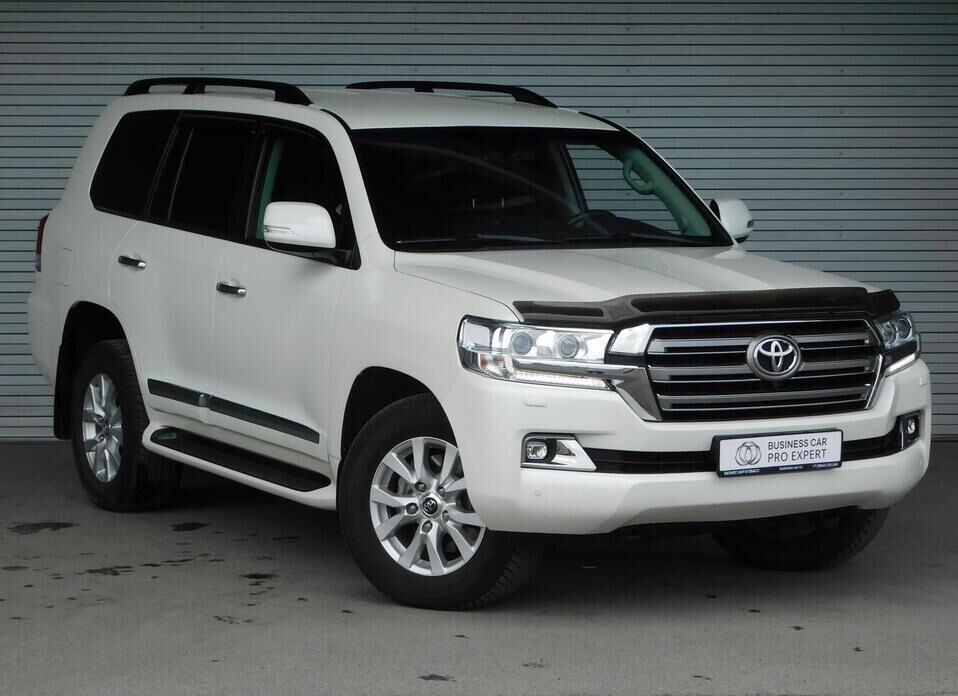 Toyota Land Cruiser, 200 Series Рестайлинг 2 4.5d AT (249 л.с.) 4WD