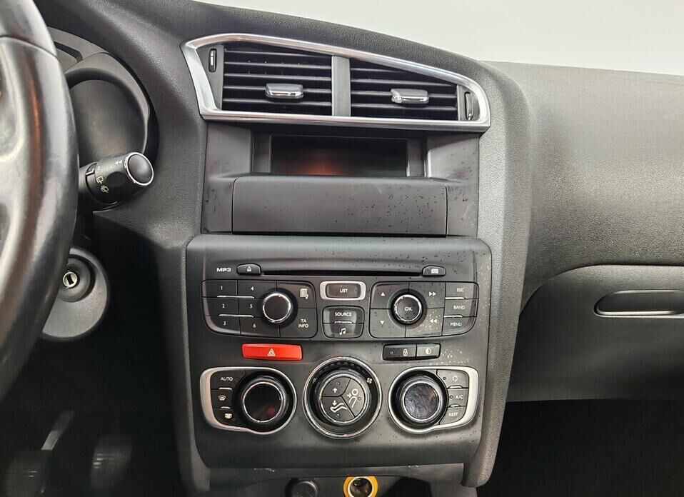 Citroen C4, II 1.6 MT (120 л.с.)