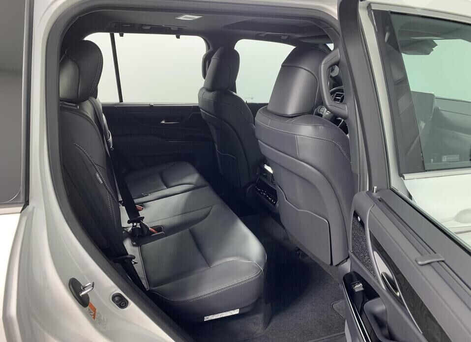 Lexus LX, IV 600 3.5 AT (415 л.с.) 4WD