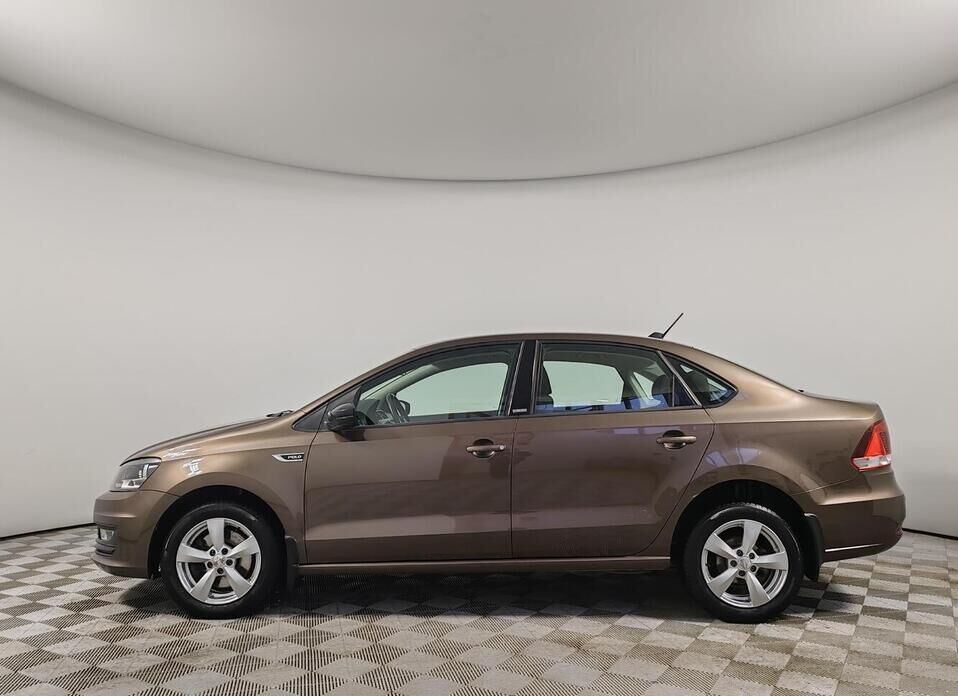 Volkswagen Polo, V Рестайлинг 1.6 AT (110 л.с.)