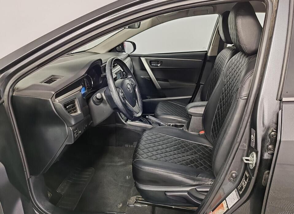 Toyota Corolla 1.6 CVT (122 л.с.)