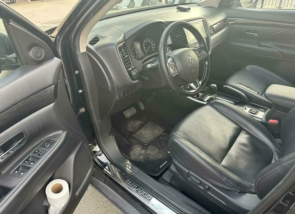 Mitsubishi Outlander 2.0 CVT (146 л.с.) 4WD