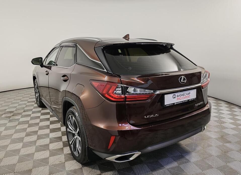 Lexus RX 200t 2.0 AT (238 л.с.) 4WD
