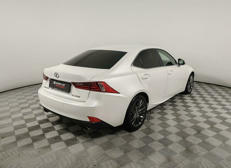 Lexus IS 250 2.5 AT (208 л.с.)