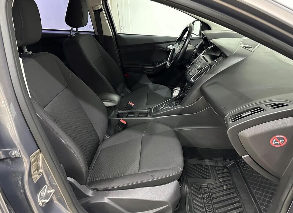 Ford Focus 1.6 AMT (125 л.с.)