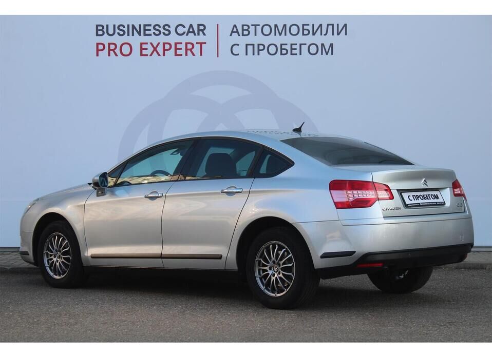 Citroen C5 2.0 MT (140 л.с.)