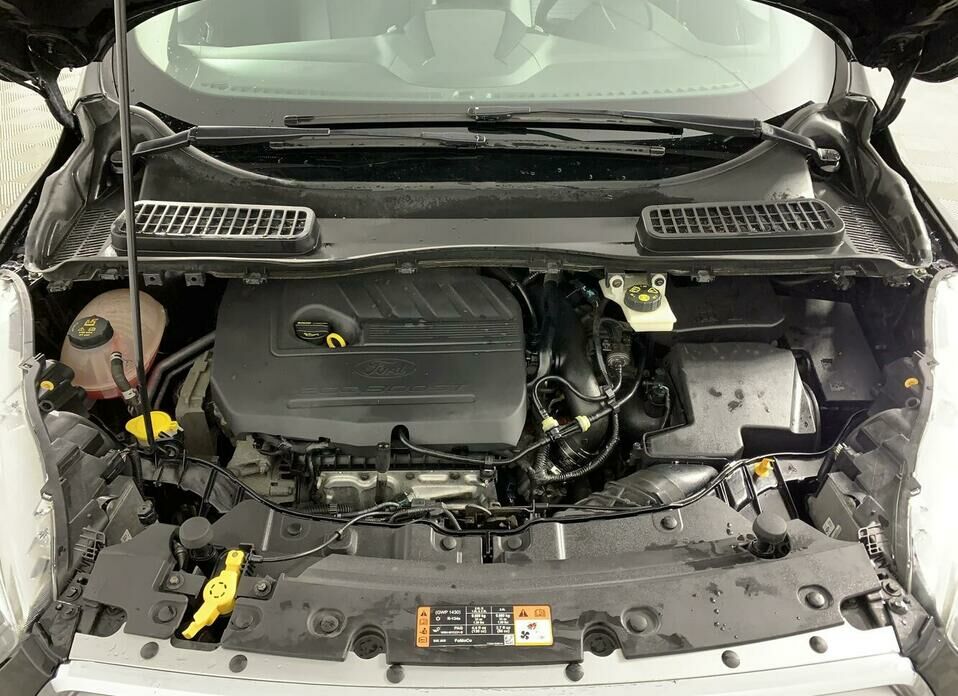 Ford Kuga 1.5 AT (182 л.с.) 4WD