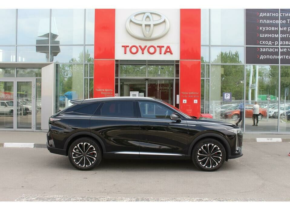 EXEED RX 2.0 AMT (249 л.с.) 4WD