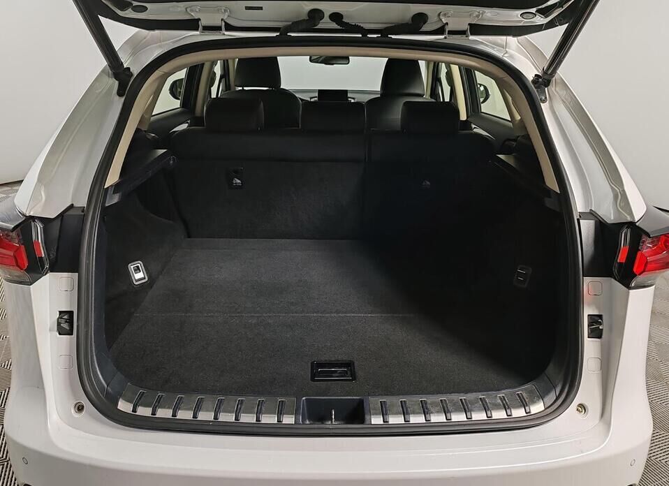 Lexus NX, I 300h 2.5hyb CVT (155 л.с.) 4WD