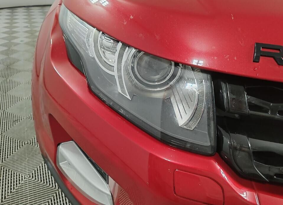 Land Rover Range Rover Evoque 9-speed 2.2d AT (150 л.с.) 4WD