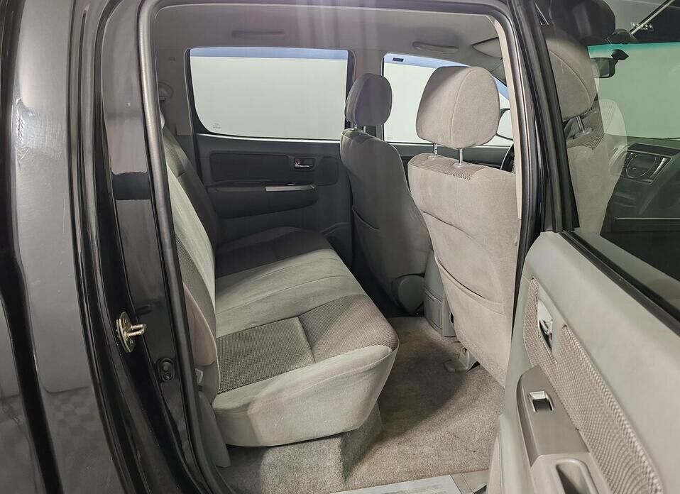 Toyota Hilux, VII 3.0d AT (170 л.с.) 4WD