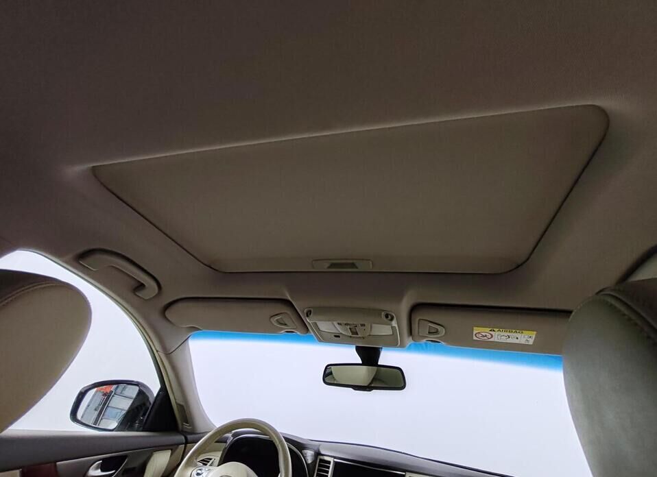 Infiniti QX70 3.7 AT (333 л.с.) 4WD