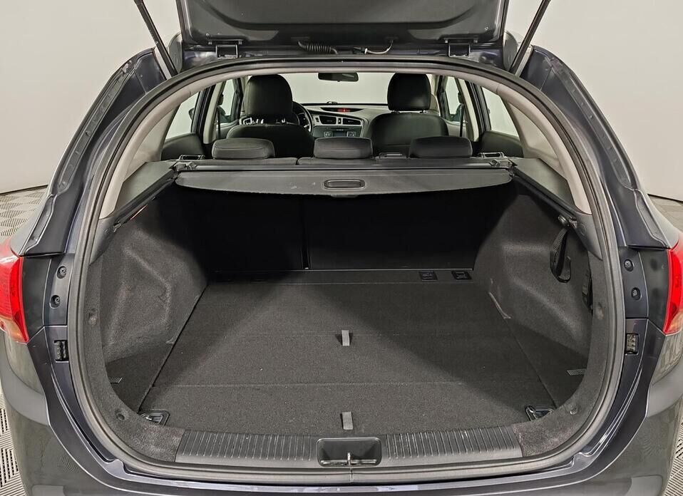 Kia Ceed, II 1.6 AT (129 л.с.)