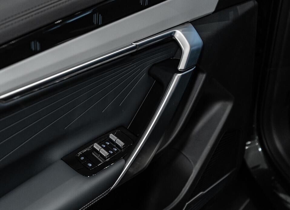 Geely Atlas, II 2.0 AT (200 л.с.) 4WD