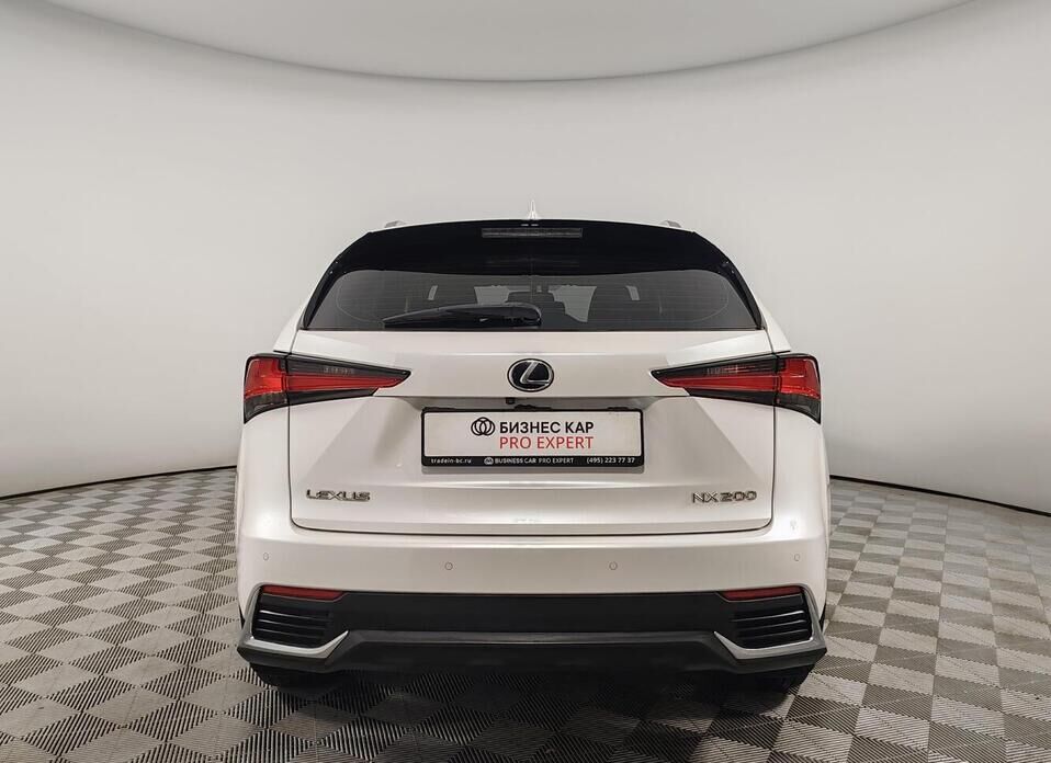 Lexus NX, I Рестайлинг 200 2.0 CVT (150 л.с.) 4WD