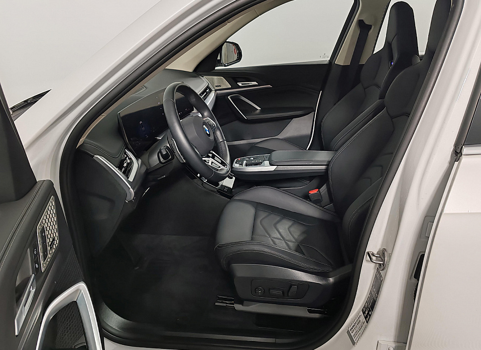 BMW X1, III (U11/U12) 25Li xDrive 2.0 AMT (204 л.с.) 4WD