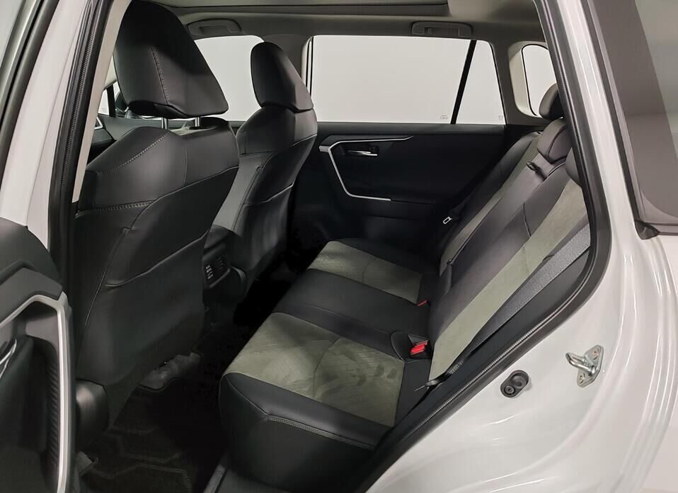 Toyota RAV4, V (XA50) 2.0 CVT (171 л.с.) 4WD