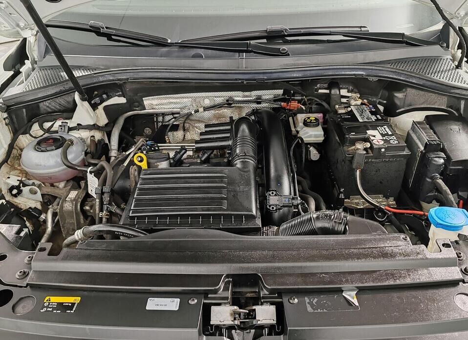 Volkswagen Tiguan, II Рестайлинг 1.4 AMT (150 л.с.)