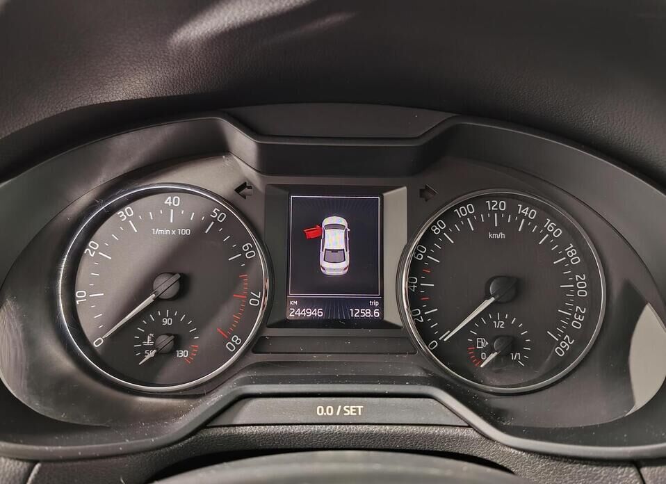 Skoda Octavia, III (A7) 1.8 AMT (180 л.с.)
