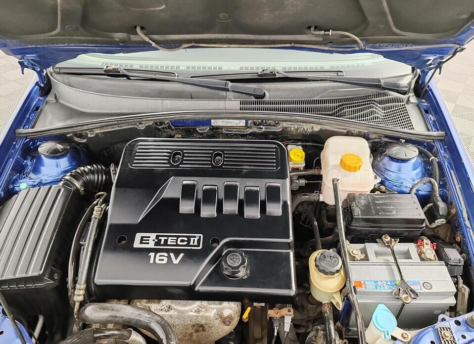 Chevrolet Lacetti 1.4 MT (95 л.с.)