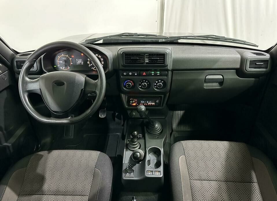 LADA (ВАЗ) Niva Legend 1.7 MT (83 л.с.) 4WD