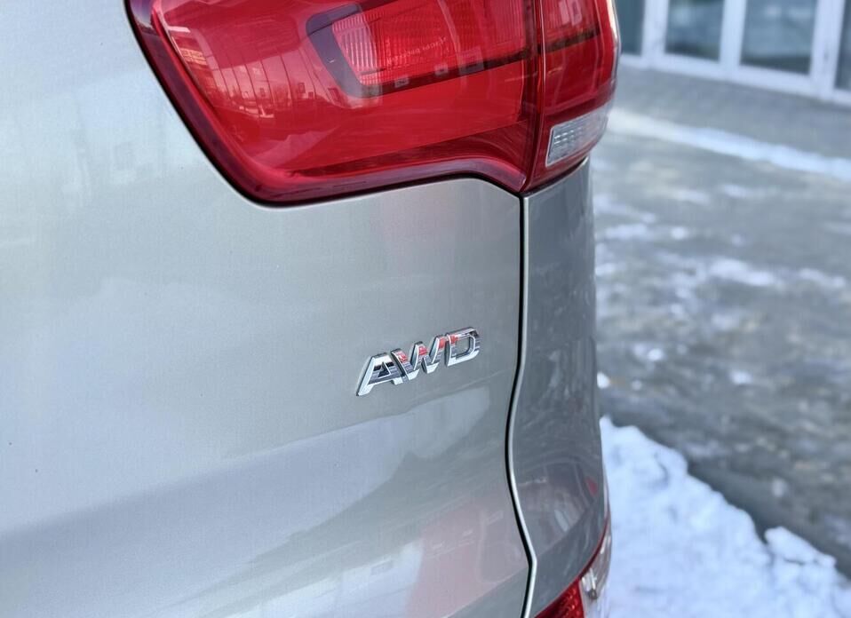 Kia Sportage, III Рестайлинг 2.0 AT (150 л.с.) 4WD