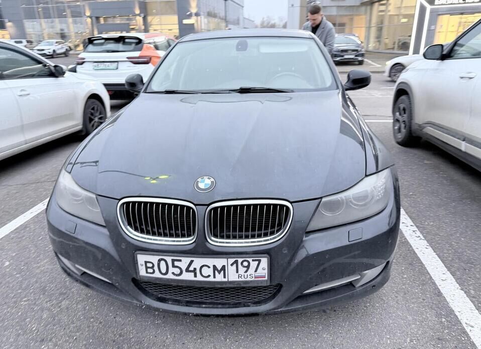 BMW 3 серии, V (E90/E91/E92/E93) Рестайлинг 320i 2.0 AT (156 л.с.)