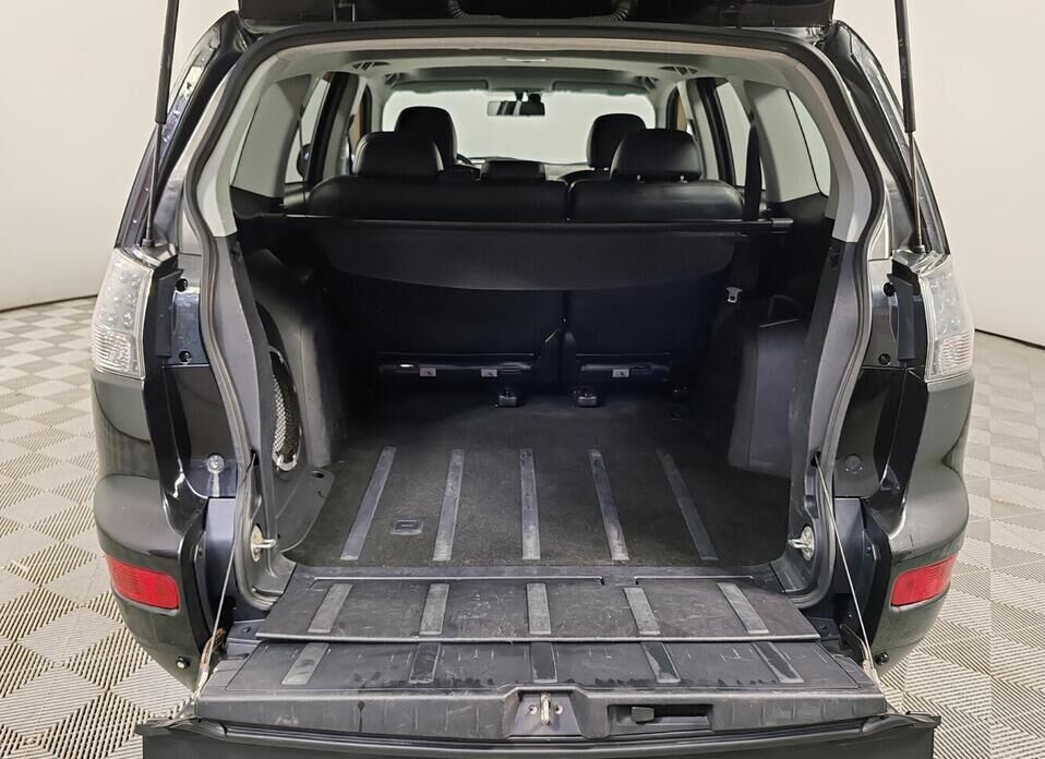 Mitsubishi Outlander 2.4 CVT (170 л.с.) 4WD