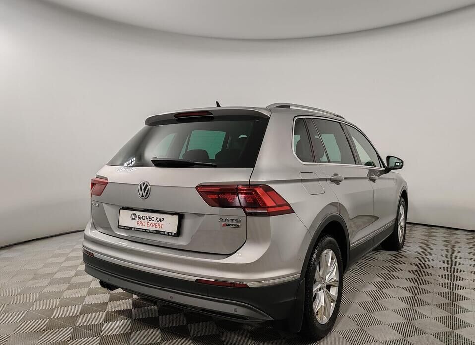 Volkswagen Tiguan, II 2.0 AMT (180 л.с.) 4WD