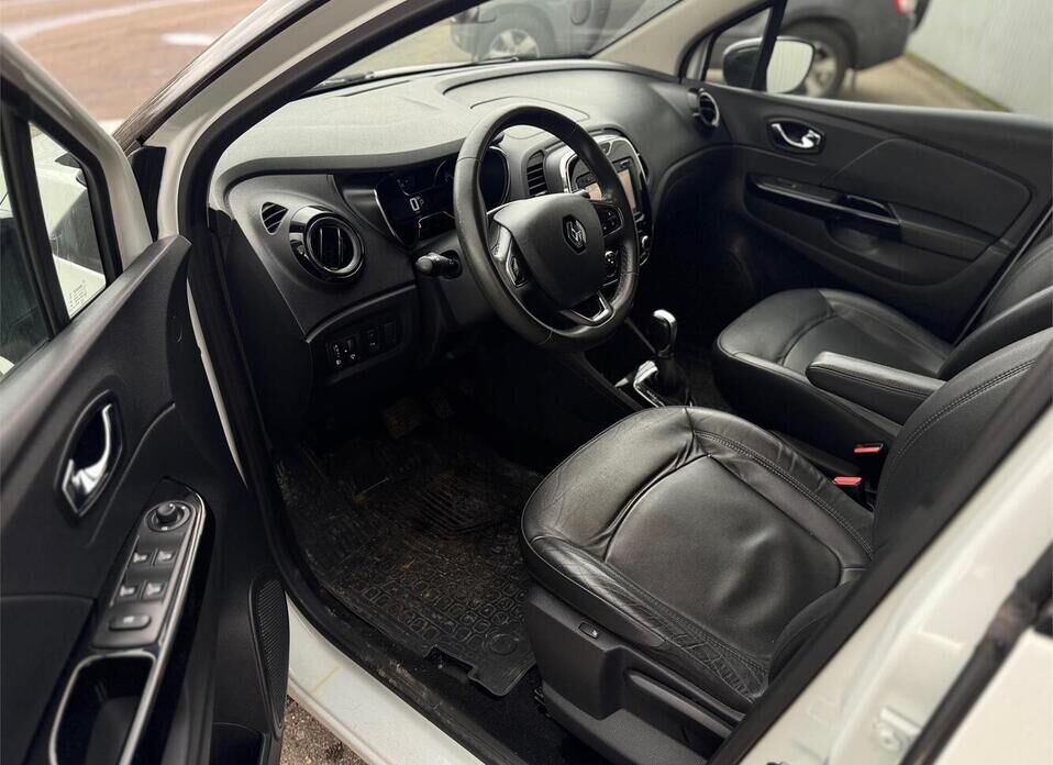 Renault Kaptur, I 1.6 CVT (114 л.с.)