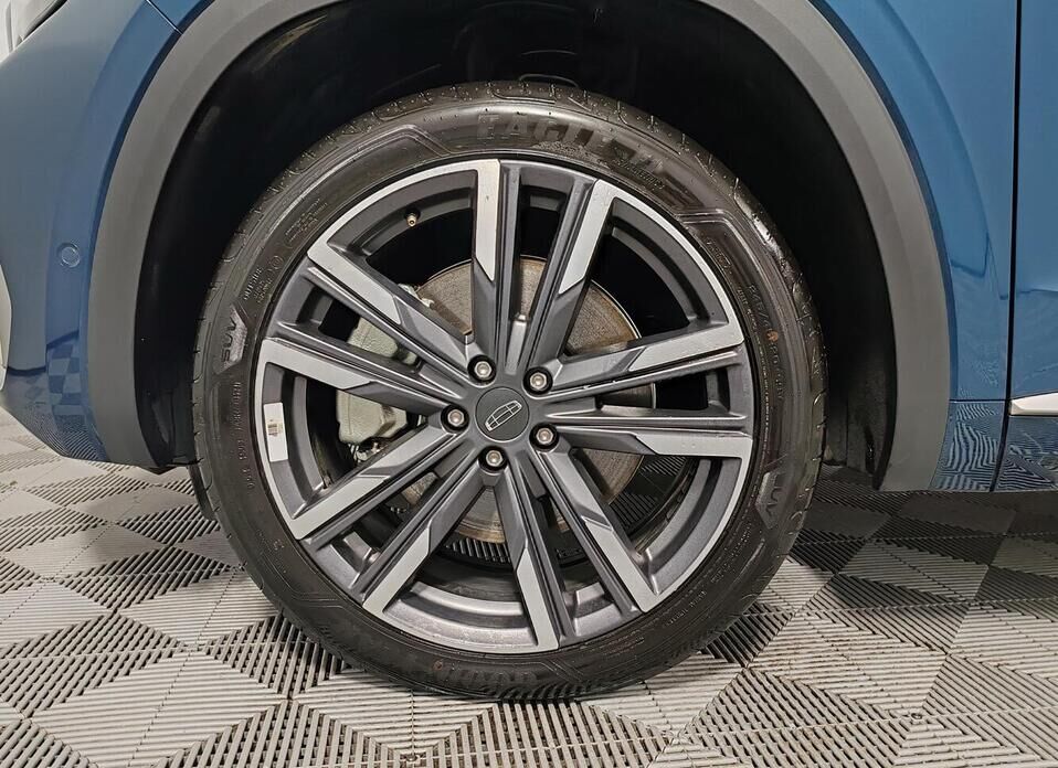 Geely Monjaro 2.0 AT (238 л.с.) 4WD