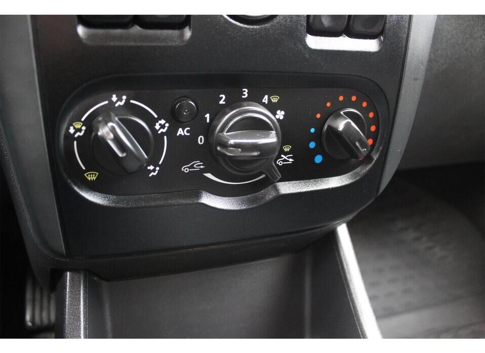 LADA (ВАЗ) Largus, I 1.6 MT (105 л.с.)